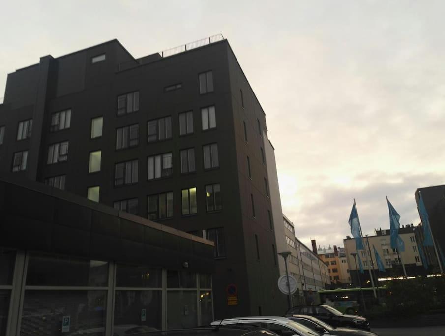 Uusi Tilava Kaksio Jyvaskylan Ydinkeskustassa 53 M2公寓 外观 照片